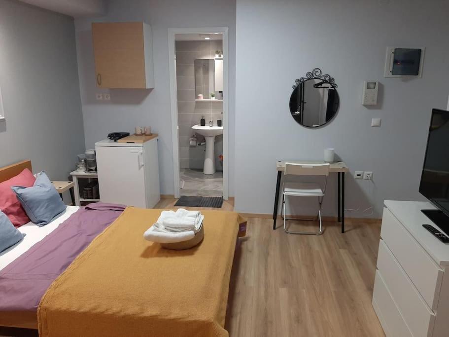 Ανετο Στουντιο Στην Πυλαια Με Ευκολο Παρκιγκ Thessaloníki Eksteriør billede